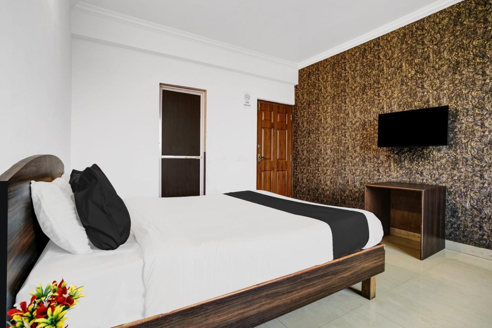 Super Hotel O Porvorim Sangolda Kültér fotó